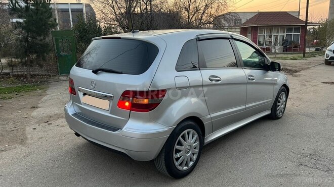 Mercedes B 170 2009, 178,400 km - 1.7 l - Sumqayıt