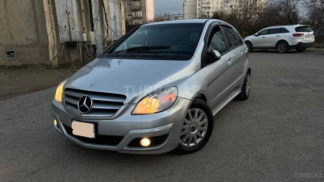 Mercedes B 170 2009, 178,400 km - 1.7 l - Sumqayıt