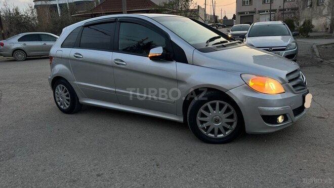 Mercedes B 170 2009, 178,400 km - 1.7 l - Sumqayıt