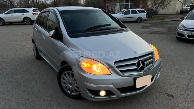 Mercedes B 170 2009, 178,400 km - 1.7 l - Sumqayıt