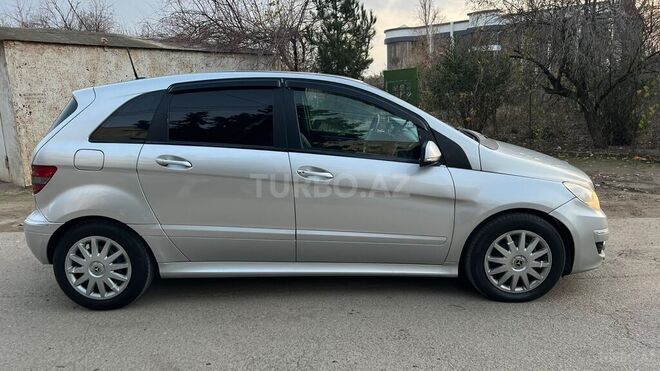 Mercedes B 170 2009, 178,400 km - 1.7 l - Sumqayıt