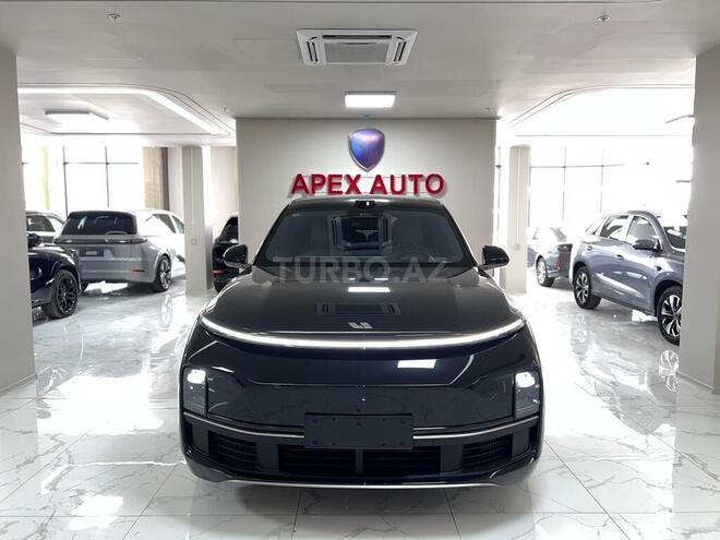 Li Auto L9-4