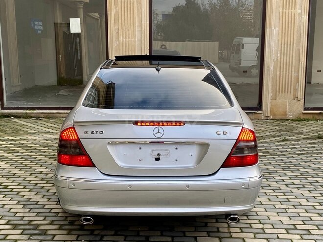 Mercedes E 270 2002, 310,000 km - 2.7 л - Bakı