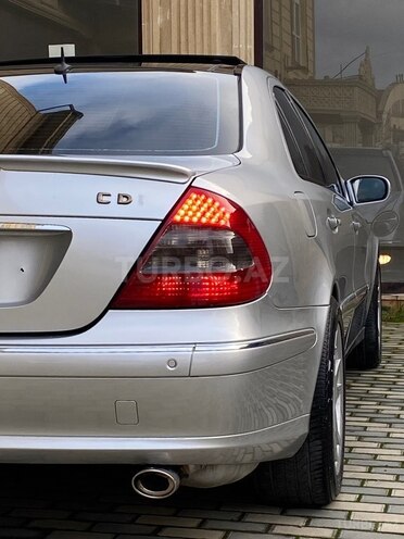 Mercedes E 270 2002, 310,000 km - 2.7 л - Bakı