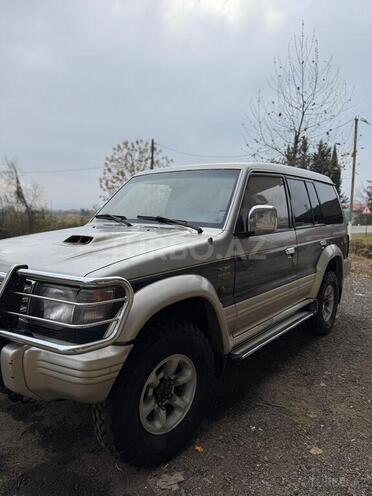 Mitsubishi Pajero 1996, 506,000 km - 2.8 л - Astara