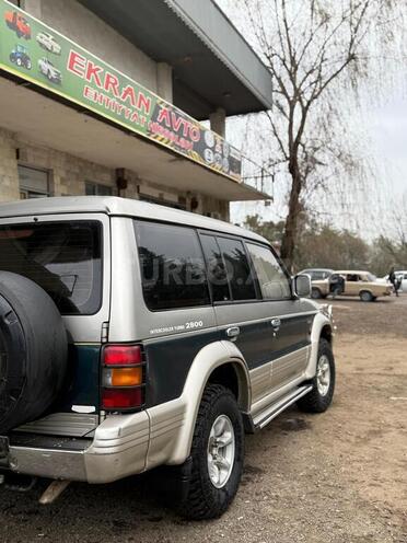 Mitsubishi Pajero 1996, 506,000 km - 2.8 л - Astara