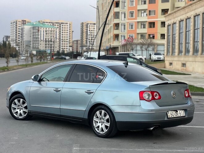 Volkswagen Passat 2005, 260,000 km - 2.0 l - Sumqayıt