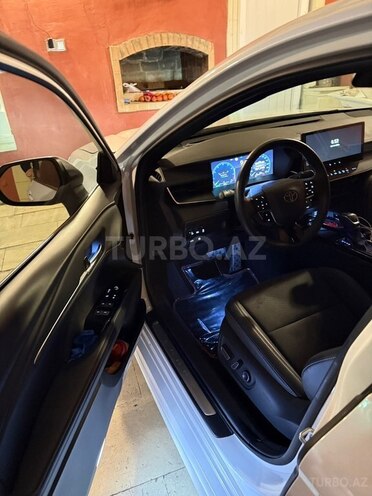 Toyota Camry 2024, 4,500 km - 2.0 л - Bakı