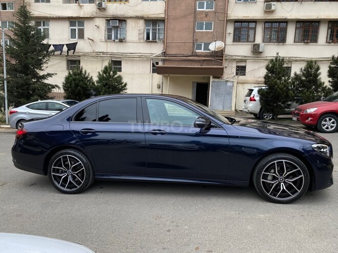 Mercedes E 300 e-6