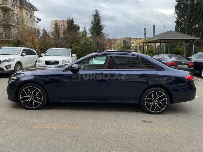 Mercedes E 300 e-4