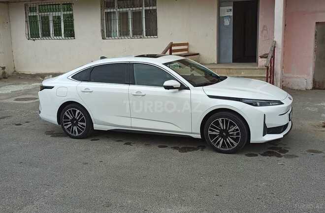 Changan Qiyuan A05 2025, 14,400 km - 1.5 л - Bakı