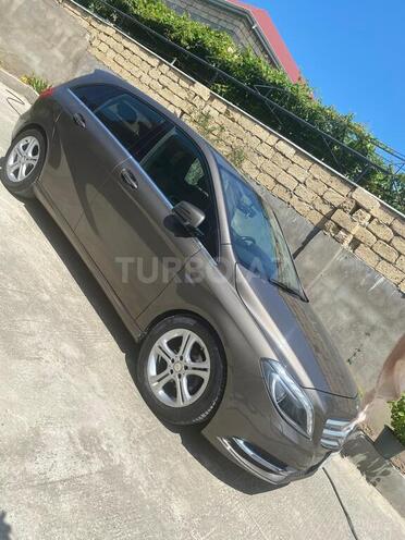 Mercedes B 180 2012, 130,000 km - 1.6 l - Bakı