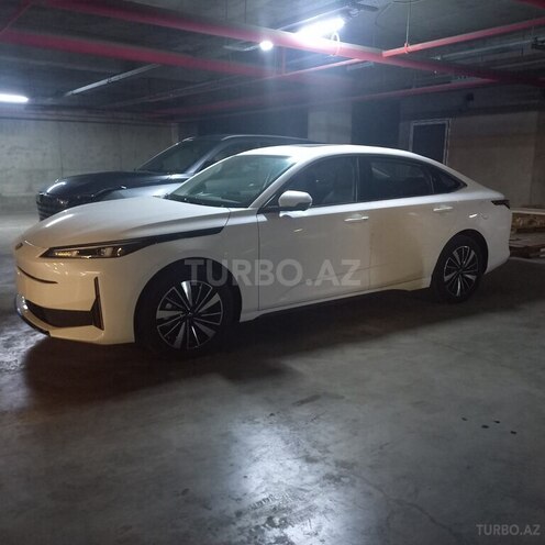Changan  2024, 30,000 km - 1.5 l - Bakı