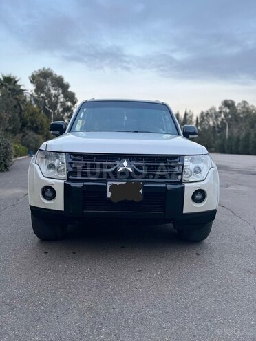 Mitsubishi Pajero 2007, 291,200 km - 3.0 l - Sabirabad