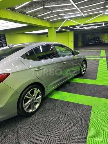 Hyundai Elantra 2017, 163,000 km - 2.0 л - Bakı