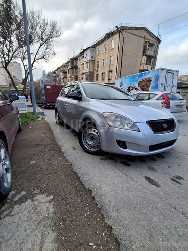 Kia Ceed 2007, 345,818 km - 1.6 л - Bakı