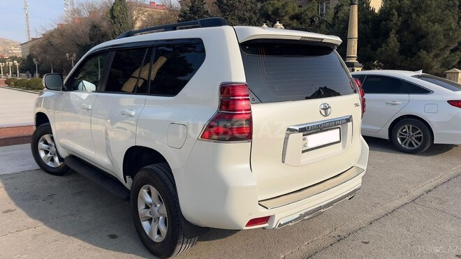 Toyota Land Cruiser Prado 2010, 147,760 km - 2.7 л - Bakı