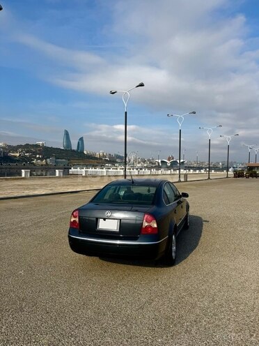 Volkswagen Passat 2004, 280,000 km - 1.8 л - Bakı
