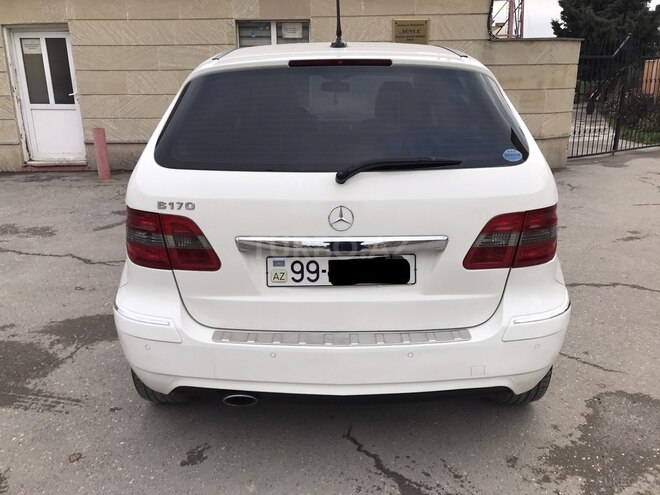 Mercedes B 170 2009, 176,000 km - 1.7 l - Sumqayıt