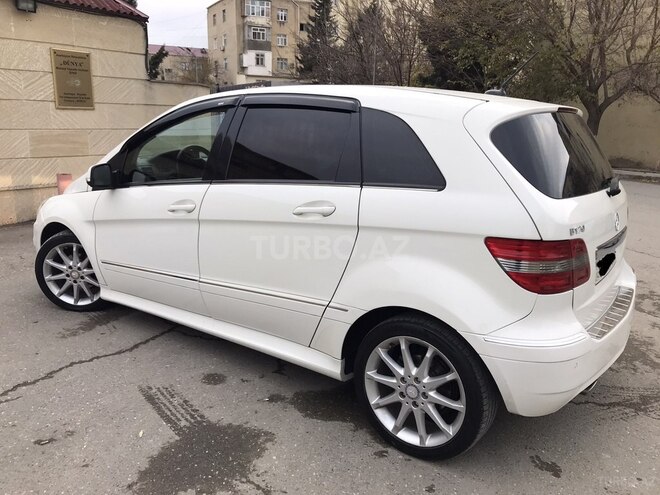 Mercedes B 170 2009, 176,000 km - 1.7 l - Sumqayıt