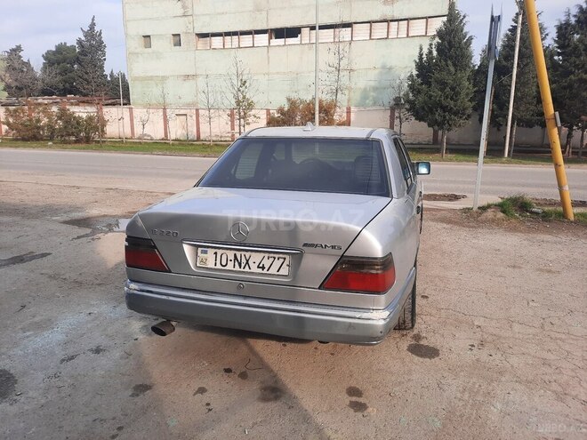 Mercedes 200 E 1992, 466,540 km - 2.0 л - Sumqayıt