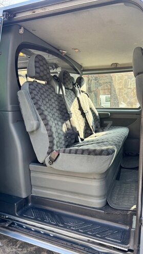 Ford Transit-5