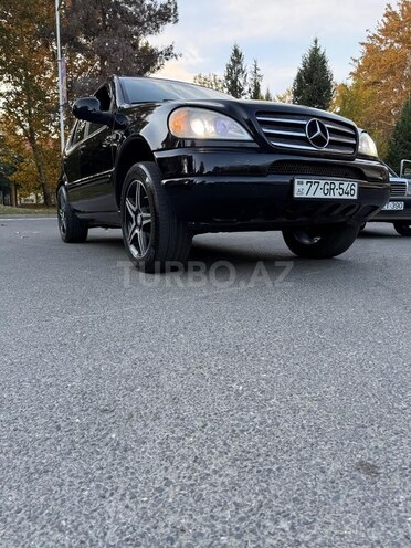 Mercedes ML 320-3