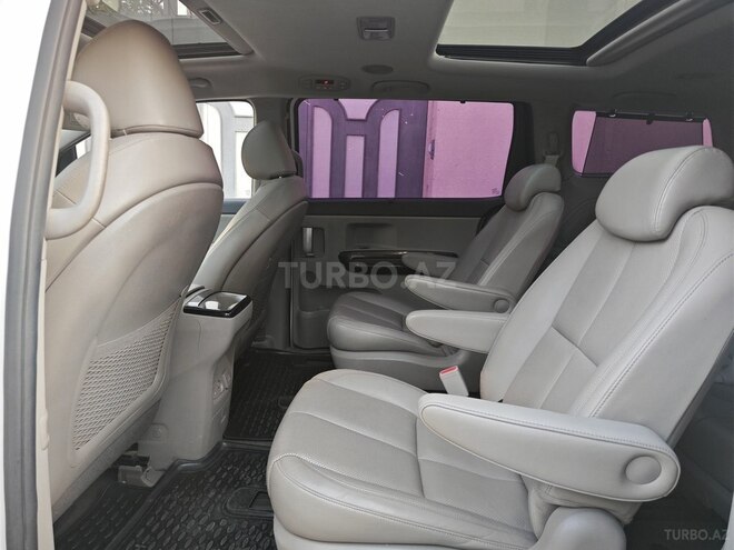 Kia Carnival 2015, 100,200 km - 2.2 l - Bakı