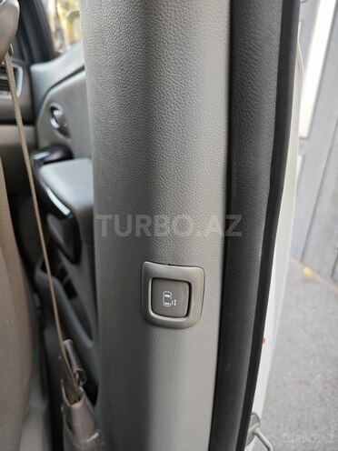 Kia Carnival 2015, 100,200 km - 2.2 l - Bakı