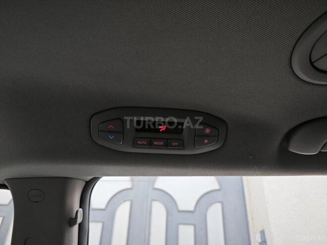 Kia Carnival 2015, 100,200 km - 2.2 l - Bakı