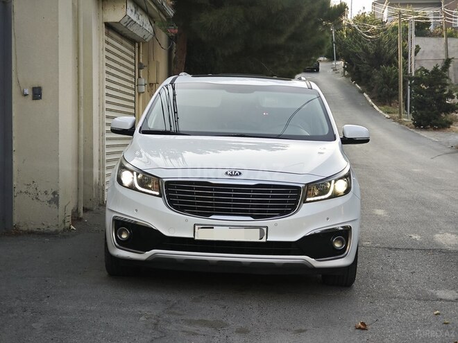 Kia Carnival 2015, 100,200 km - 2.2 l - Bakı