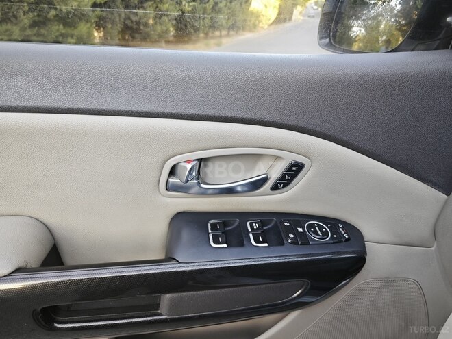 Kia Carnival 2015, 100,200 km - 2.2 l - Bakı
