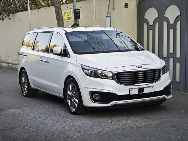 Kia Carnival 2015, 100,200 km - 2.2 l - Bakı