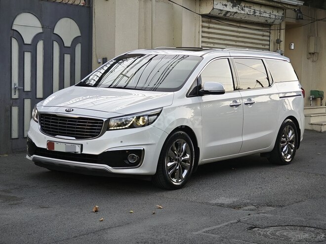 Kia Carnival 2015, 100,200 km - 2.2 l - Bakı