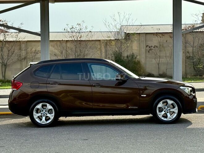 BMW X1 2011, 213,500 km - 2.0 l - Bakı