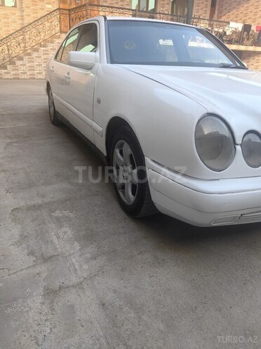 Mercedes E 220 1996, 520,000 km - 2.2 l - Şəmkir