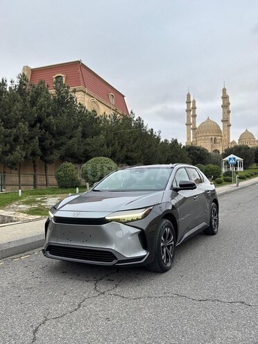 Toyota bZ4X 2023, 29,000 km - 0.0 l - Bakı