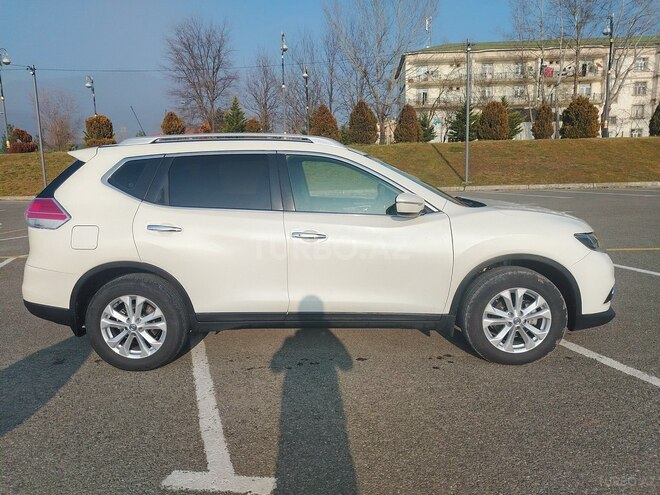 Nissan X-Trail 2015, 186,477 km - 2.5 l - Qəbələ