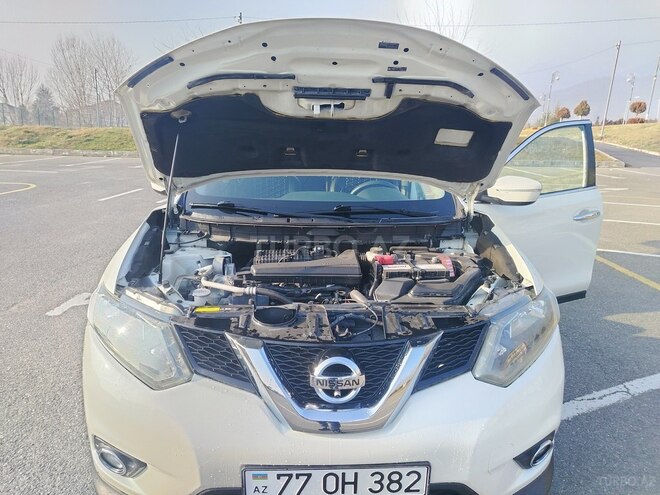 Nissan X-Trail 2015, 186,477 km - 2.5 l - Qəbələ