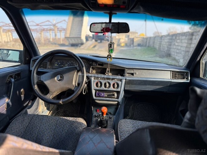 Mercedes 190 1991, 386,523 km - 1.8 l - Zərdab