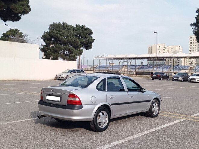 Opel Vectra 1998, 314,267 km - 1.8 l - Sumqayıt