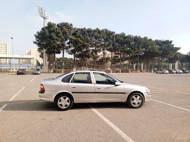 Opel Vectra 1998, 314,267 km - 1.8 l - Sumqayıt