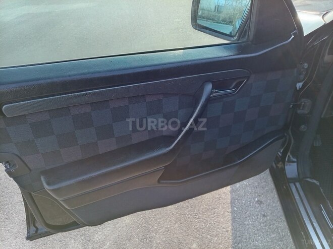 Mercedes C 200 1995, 331,000 km - 2.0 l - Bakı