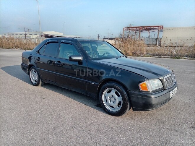 Mercedes C 200 1995, 331,000 km - 2.0 l - Bakı