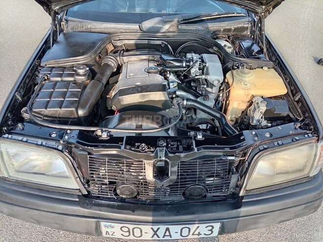 Mercedes C 200 1995, 331,000 km - 2.0 l - Bakı