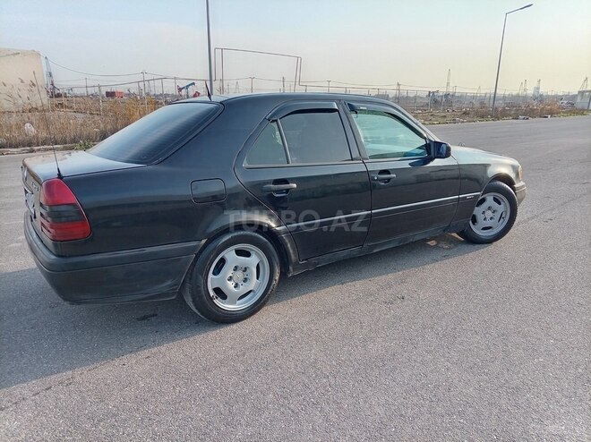 Mercedes C 200 1995, 331,000 km - 2.0 l - Bakı