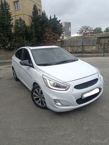 Hyundai Accent 2015, 168,000 km - 1.6 l - Bakı