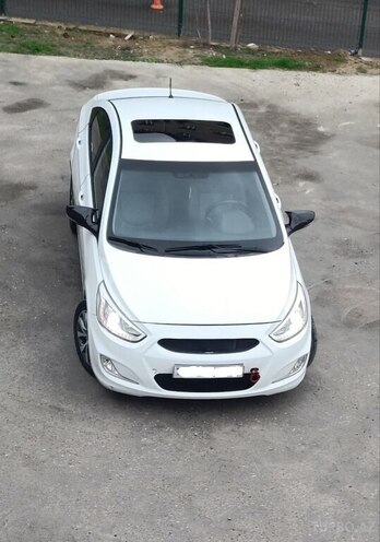 Hyundai Accent 2015, 168,000 km - 1.6 l - Bakı
