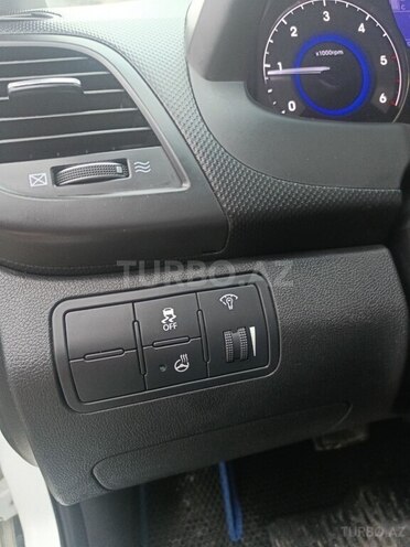 Hyundai Accent 2015, 168,000 km - 1.6 l - Bakı
