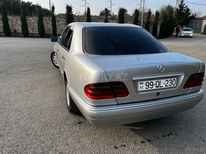 Mercedes E 240 1998, 485,000 km - 2.4 l - Bakı